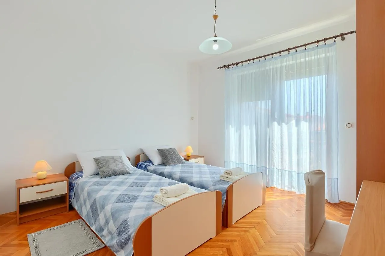 Apartment Christina Pola Croazia